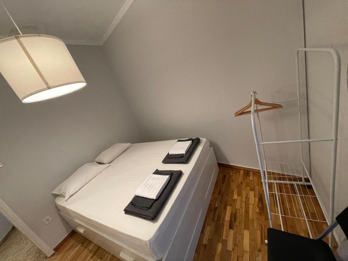 Kallimarmaro Place Apartment Athens Exterior photo