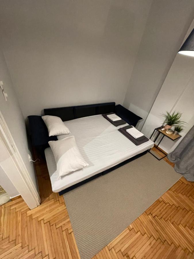 Kallimarmaro Place Apartment Athens Exterior photo